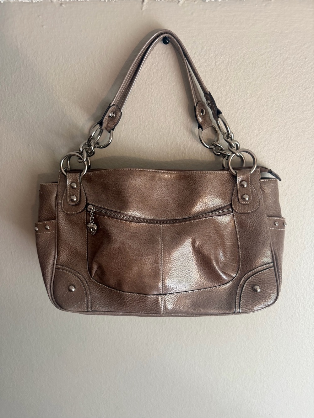 Kathy Van Zeeland Leather Shoulder Tote in taupe brown - Classic Women's Bag